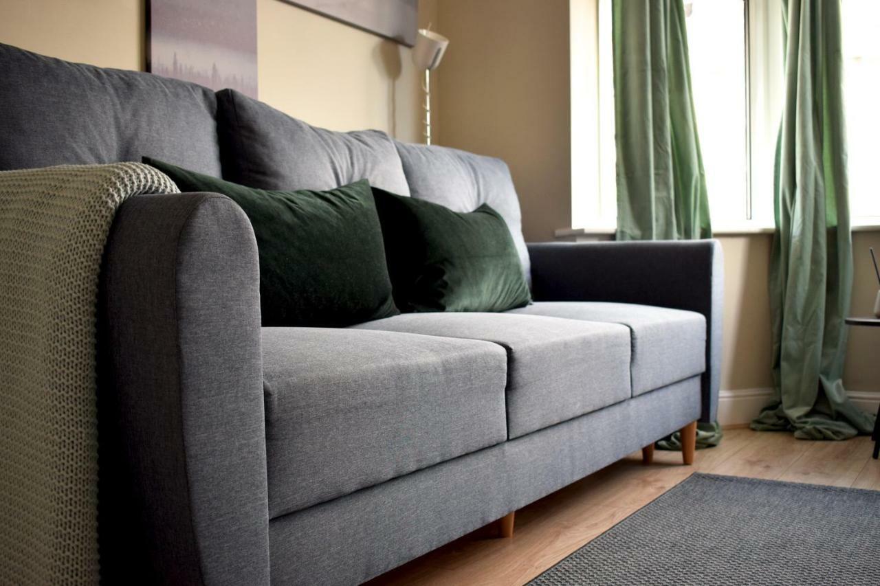 Charming Three Bed Home Near City Centre And Hospital 사우샘프턴 외부 사진