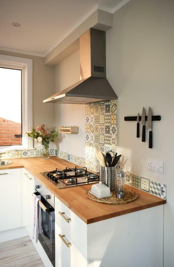 Charming Three Bed Home Near City Centre And Hospital 사우샘프턴 외부 사진