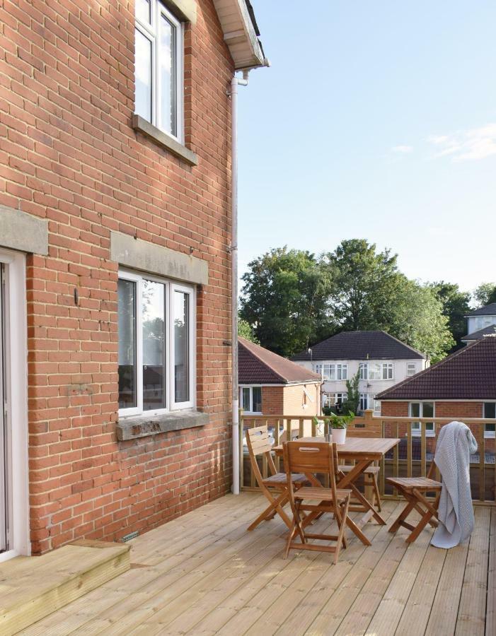 Charming Three Bed Home Near City Centre And Hospital 사우샘프턴 외부 사진